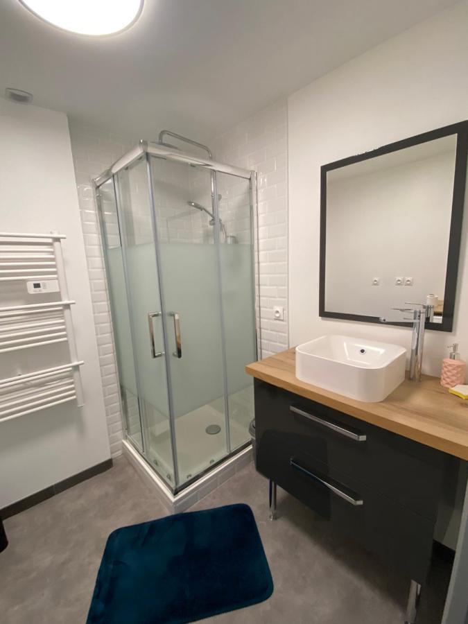 Апартаменты Le Studio - Logement Entier A Deols Экстерьер фото